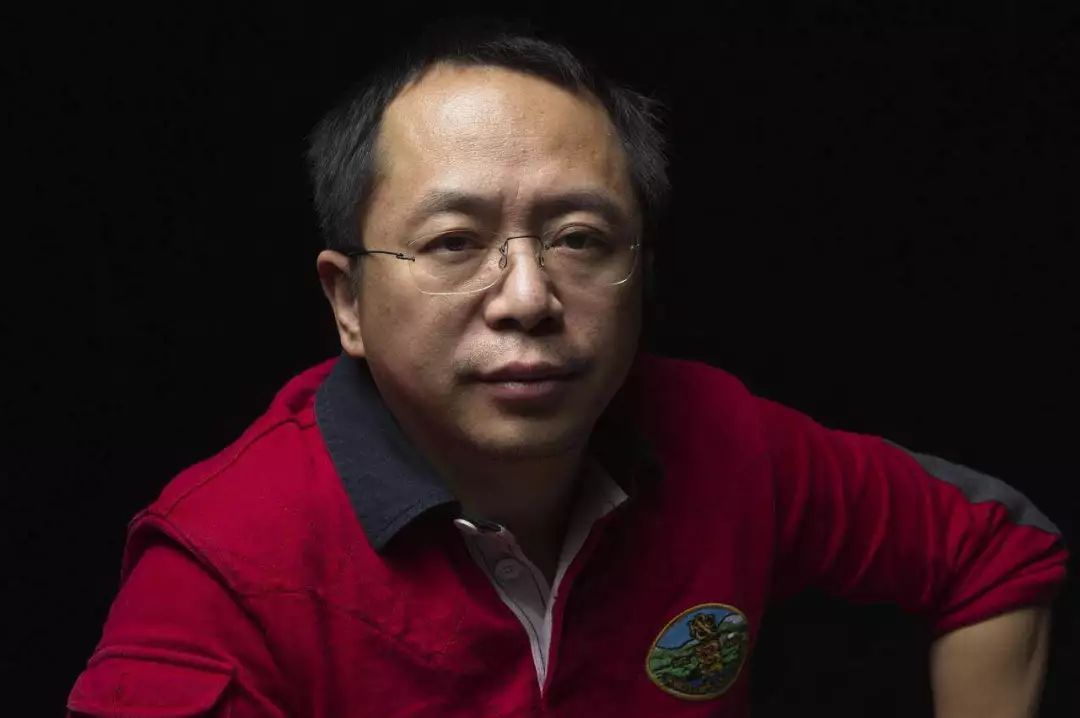 那个掩护周鸿祎的人，终究还是跑了