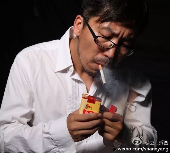 这些爆火的女网红，竟都是这个男人的“得意之作”！