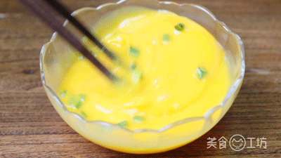 这才是高水准的炒鸡蛋!半滴油都不加