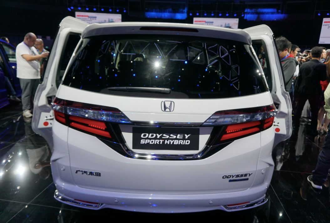 国内首款油电混合动力mpv,奥德赛锐·混动上市,售价22