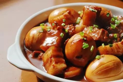 加盐时小手一抖,菜咸了怎么办?