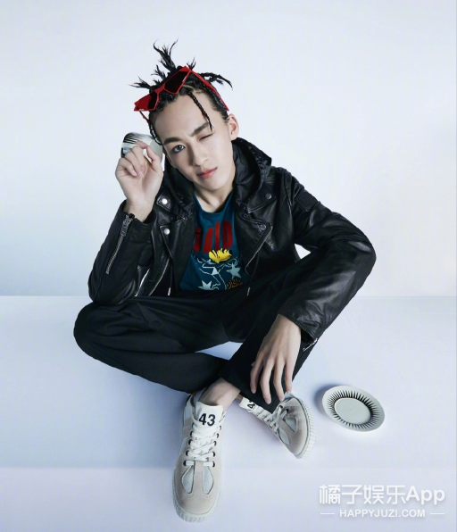 这组大片告诉我们，再好看的人也经不住瞎折腾...