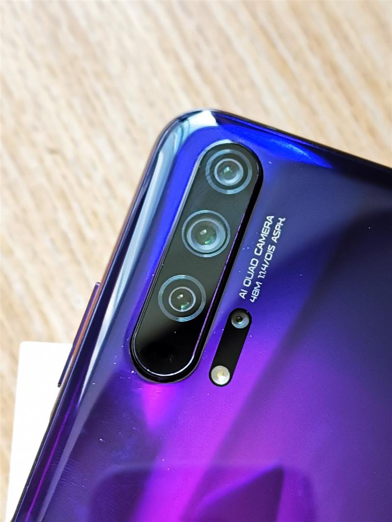 DxO全球第二！荣耀年度最强拍照旗舰荣耀20 PRO首发上手体验