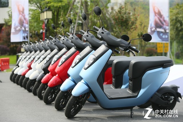 为解答摩托车驾照所有疑问 编辑亲自去考