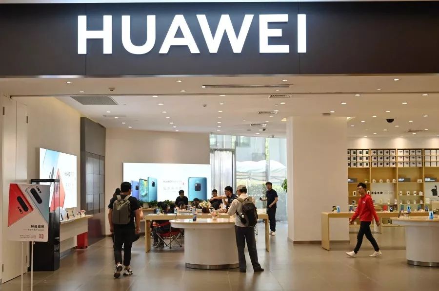 国外网友嗨了：欢迎“鸿蒙”！