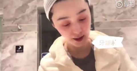 范冰冰面色憔悴做公益被骂洗白，忍无可忍终于发微博回怼！