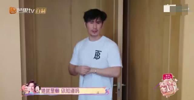 钟丽缇和张伦硕节目中互相提问对方，带过几个前任见家长？