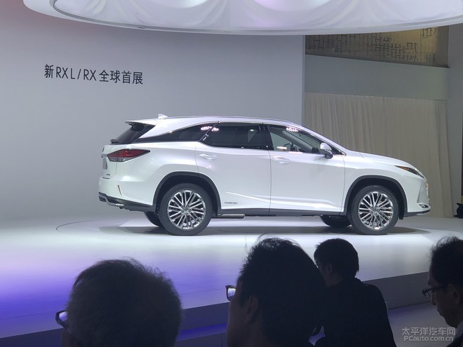2019深港澳车展:新款雷克萨斯rx/rx l首发
