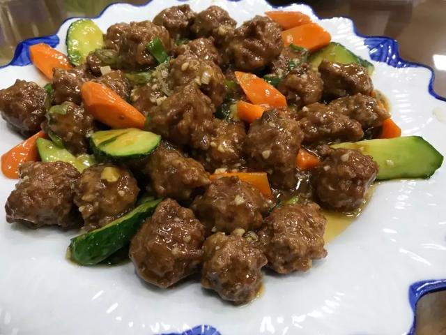 24小时丨丹东:一条大河波浪宽,眼大肚小真犯难