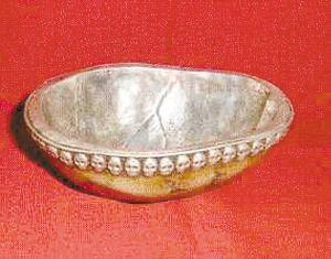 世界各国千年诅咒悬谜:这些东西千万不要拿