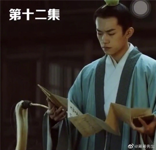 每日神段子腿毛多其实是一件好事