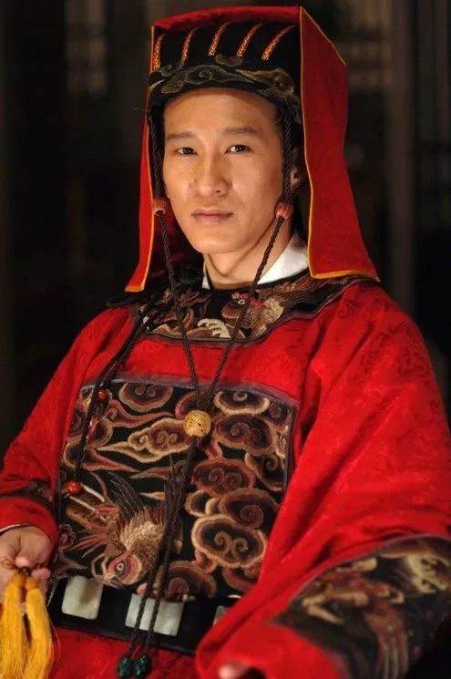 王劲松不红，天理难容
