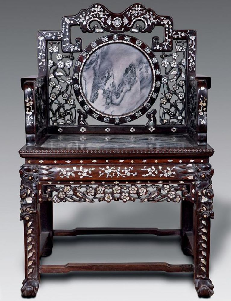 清 酸枝木嵌螺钿镶理石扶手椅