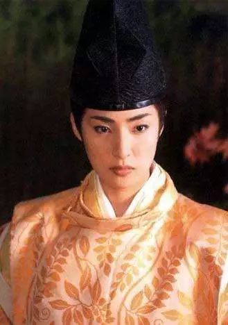 “全日本的男人，都要感谢天海佑希不喜欢女人”