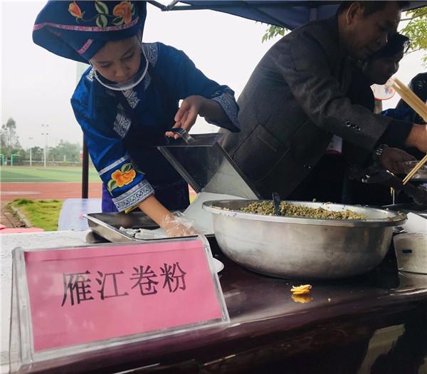 南宁:脱贫扶志换乡风新颜高中处处现大腿性感女孩图文明图片