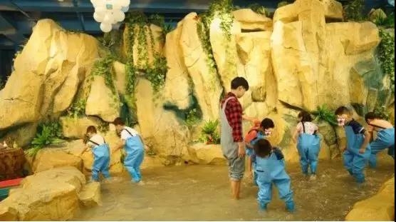万达广场一举开出3家娱乐业态首店,包括首开上海先河的室内动物园——