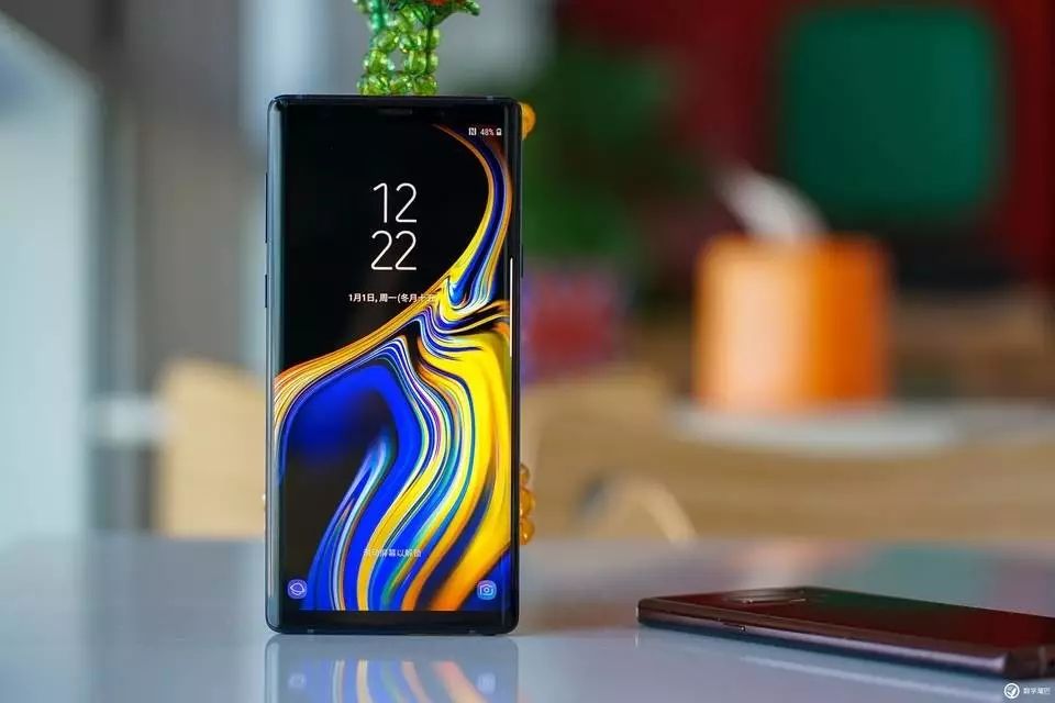 「大果粒」是怎么来的?手机屏幕像素排列那点