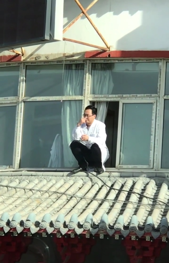 每日神段子丨积极废人，这个词简直为我而创造！