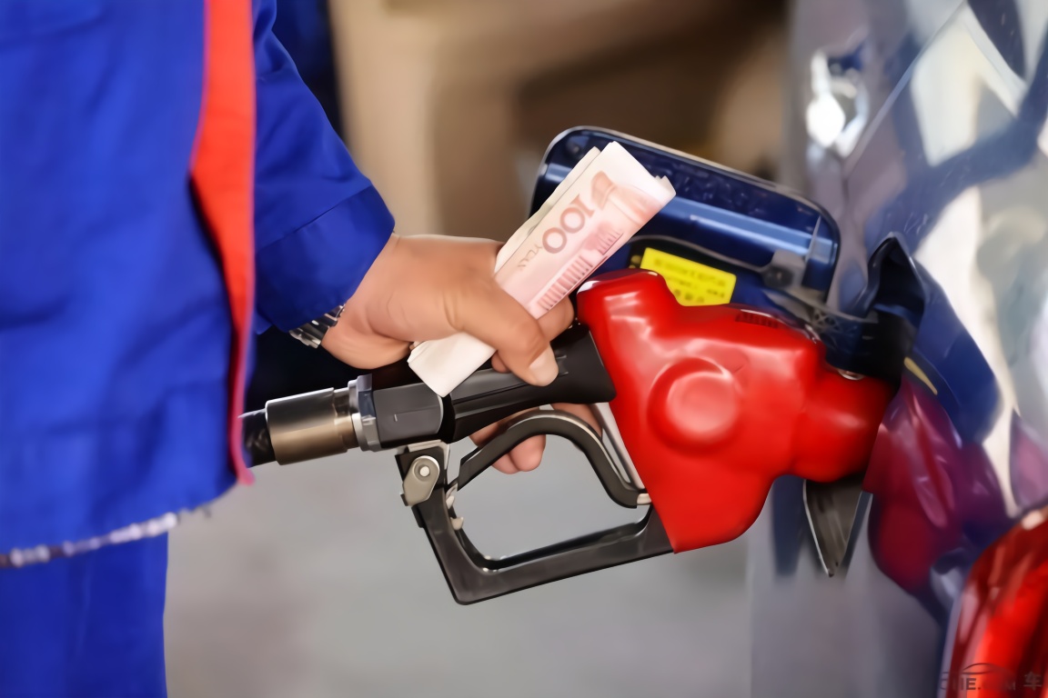加100元汽油税占多少？这次终于清楚了，难怪油价那么高