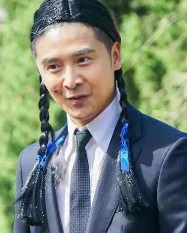 某女星不嫁富豪改嫁男演员，竟是怕孩子铁锤了她鼻子是整的？