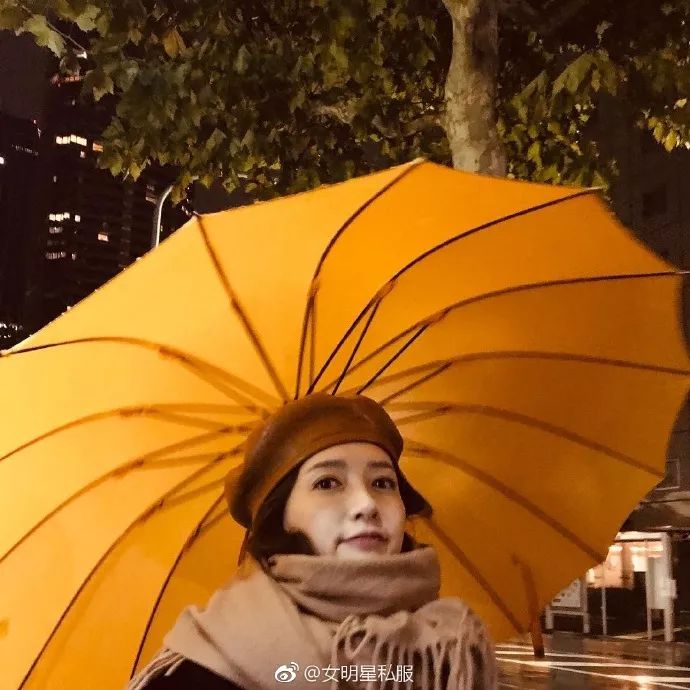 江疏影模仿高圆圆成新一代街拍女王，颧弓宽度也要赶超整前的她？
