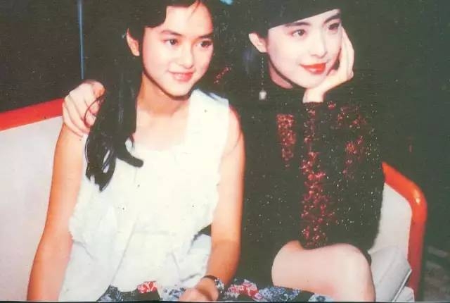 离婚内幕曝光，因为老公满足不了她，玉女人设彻底崩塌