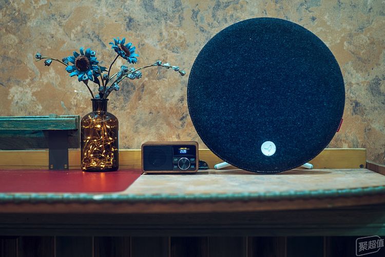 收音机是“她”的本分，山进海顿复古蓝牙音箱