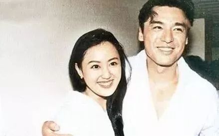 认识一下“香港第一妖女”
