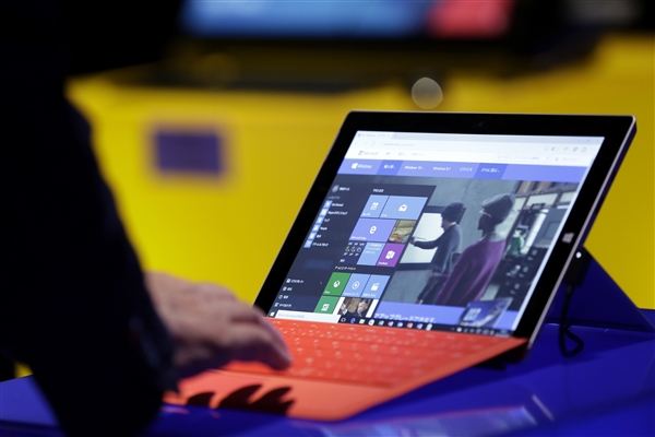 发布三年未放弃 微软为Surface 3推送系统更新：提升电池稳定性