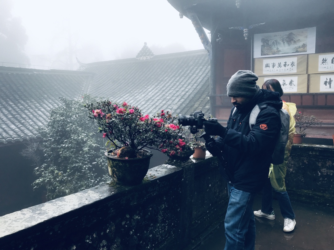 乱逛 如果下雪，我就想跑进青城山的迷雾