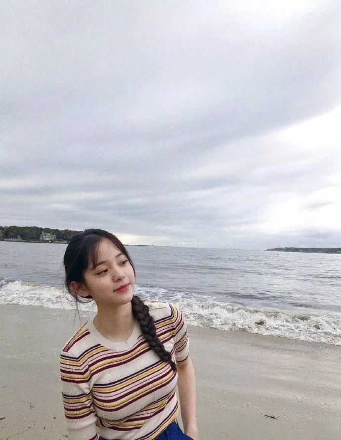 童颜嗲精、圆脸萌妹、超A京妞…这些美少女的vlog比欧阳娜娜还中毒！