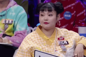 她刚爆红就要被捶死,强吻强摸,故意给人带绿帽,还性骚扰