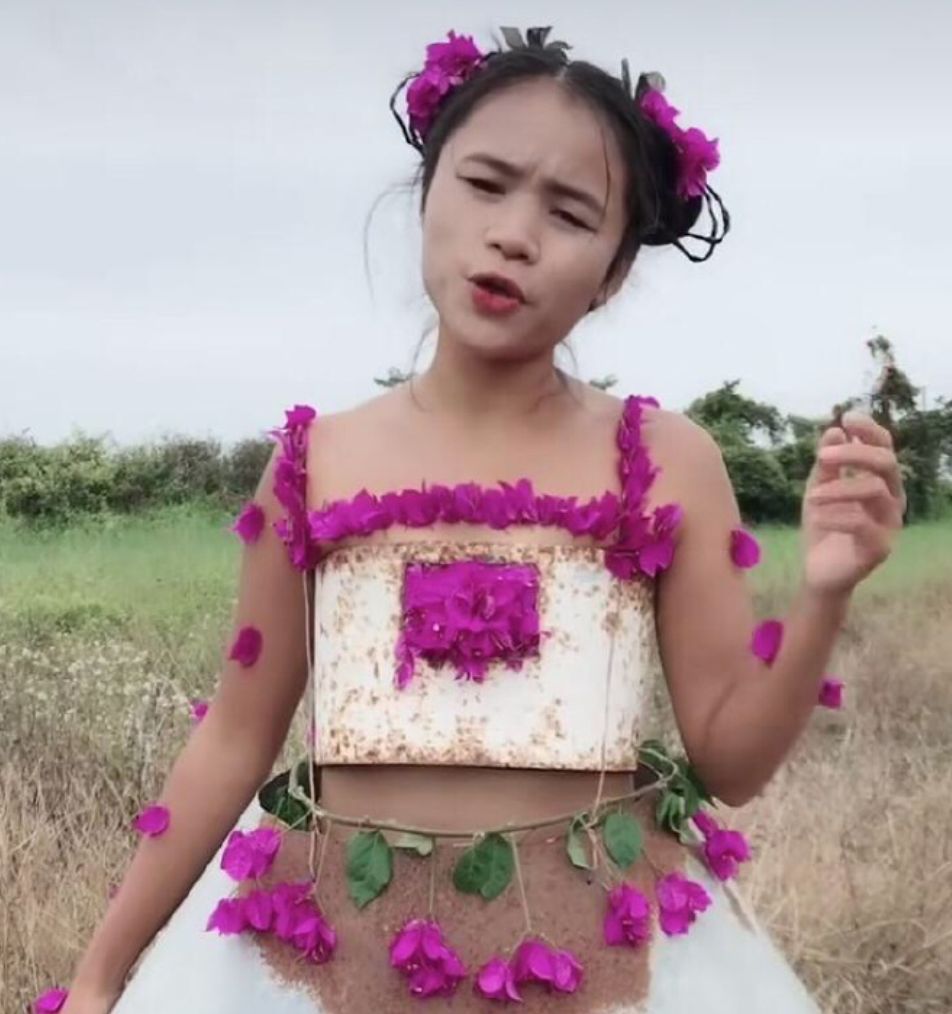 绝美混血颜少女竟因太美遭群攻！然而她从脸到胸到腿都是整出来的…