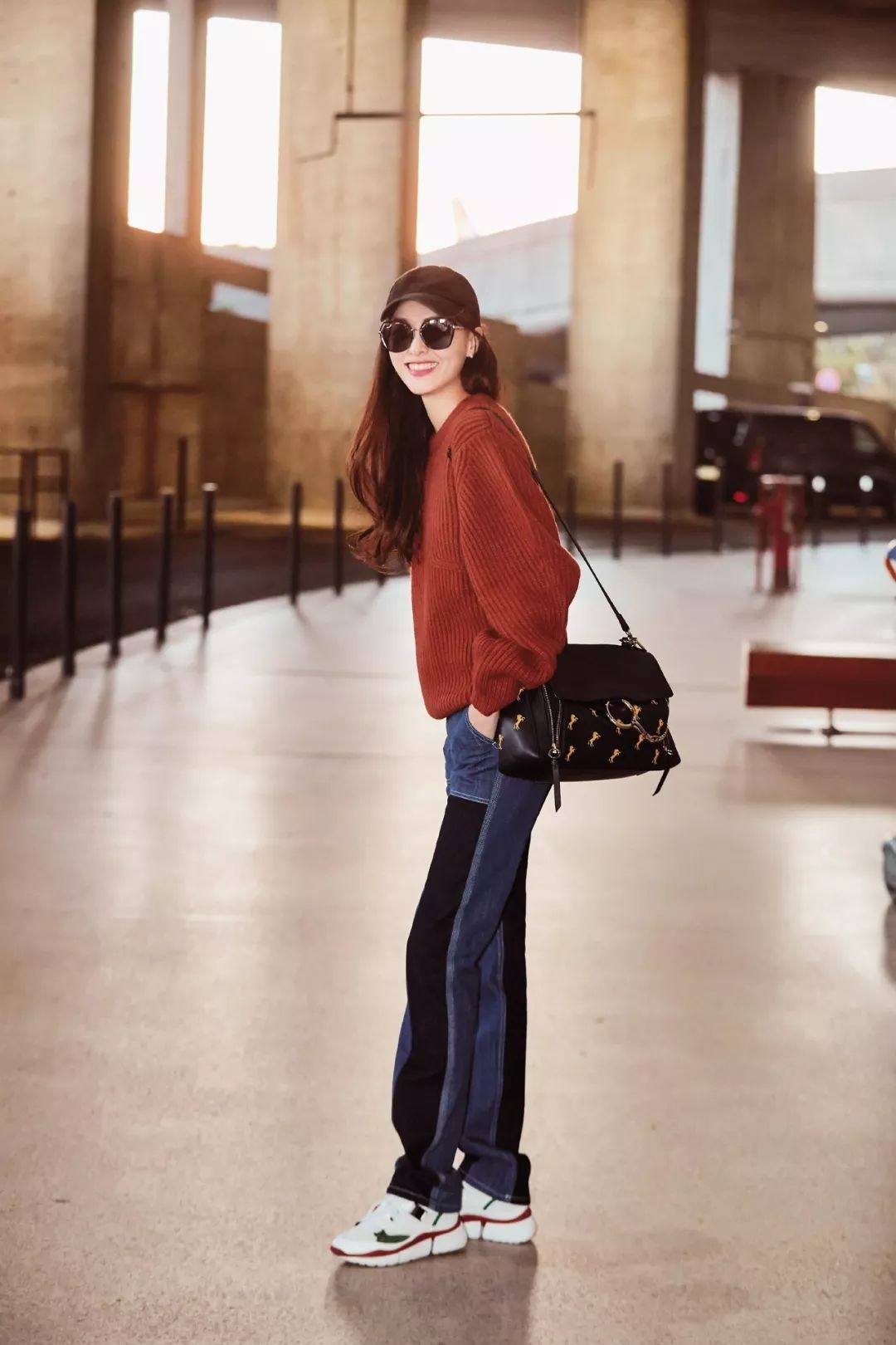 时髦不臃肿，被蔡徐坤、杨超越、吴谨言的毛衣疯狂种草