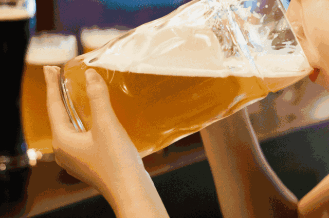 继程潇、孟美岐之后，杨超越也肥成了张惠妹，创造101有毒吗？