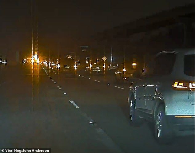 特斯拉自动驾驶系统检测到前方事故 救人一命