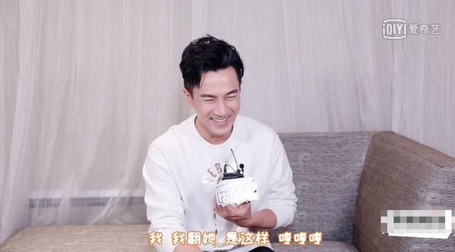 杨幂刘恺威公布离婚原因曝光！趁着圣诞假期，保护小糯米免受伤害