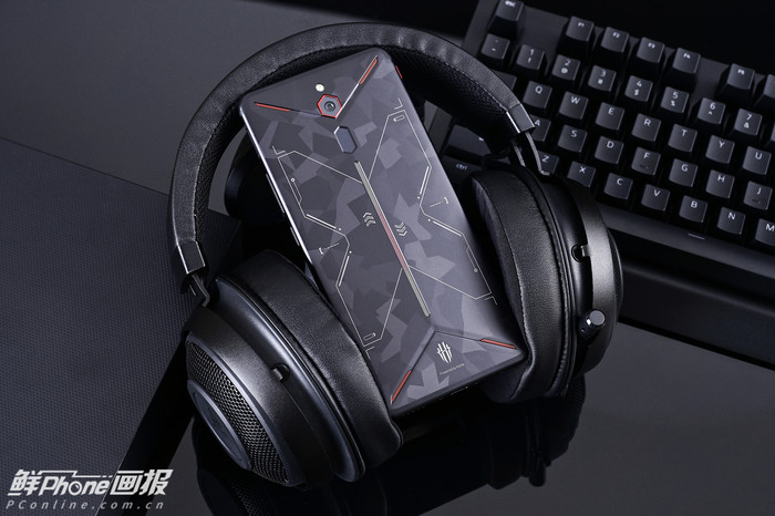 努比亚圣诞狂欢已经开启 你要的圣诞礼物都在这里