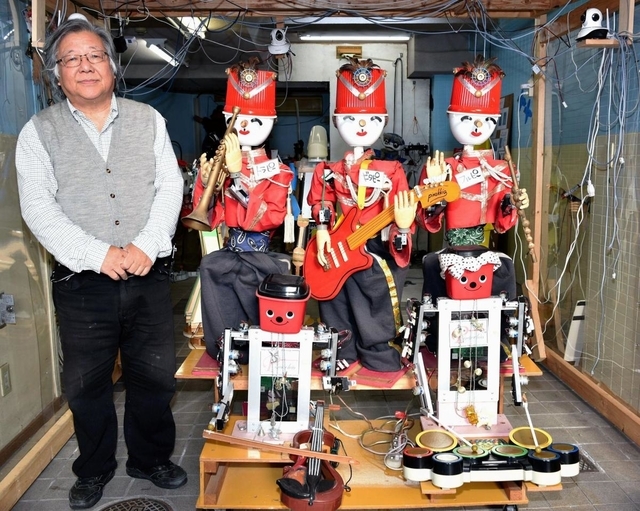 機械魂燃燒!前三菱重工技術員 獨自研發機器人 20 餘年