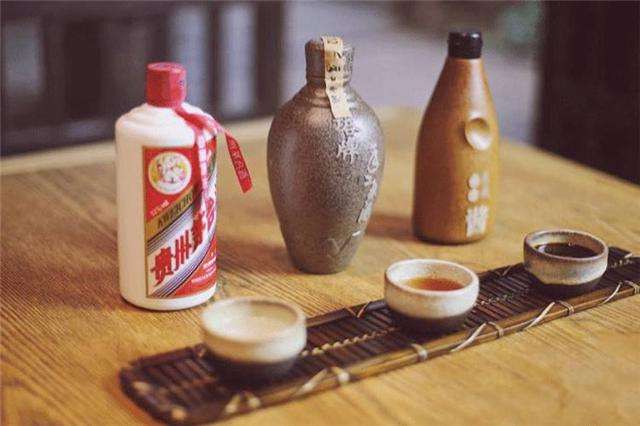 买白酒，选择什么牌子好？