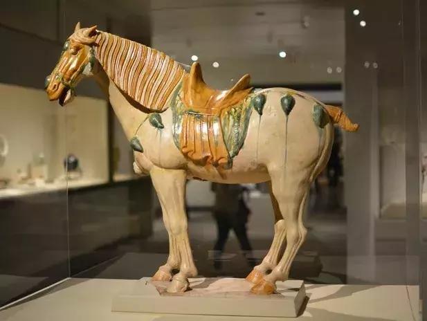 唐三彩马的收藏价值
