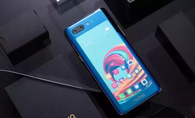 摄像头上面能触摸？手机们的新潮流！