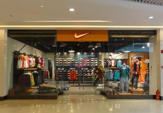 花1亿给员工建食堂，花千万包车送员工回乡过年，又一个马姓富豪