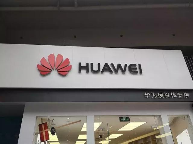微信测试“附近的餐厅”功能，国内航线燃油附加费降至0元