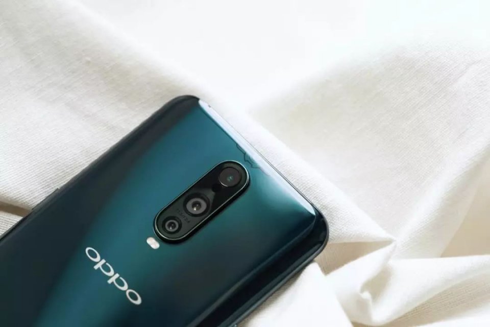 低调的王者，OPPO R17 Pro 王者定制版上手谈