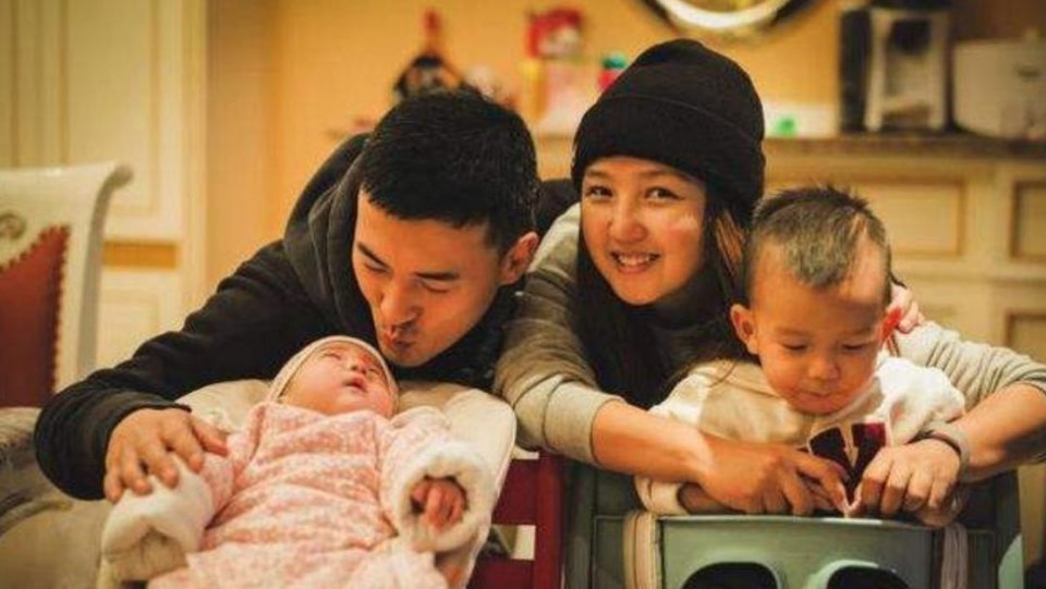 婚内出轨后被闺蜜戳破已偷偷怀孕产子，实锤都甩到脸上了还嘴硬？