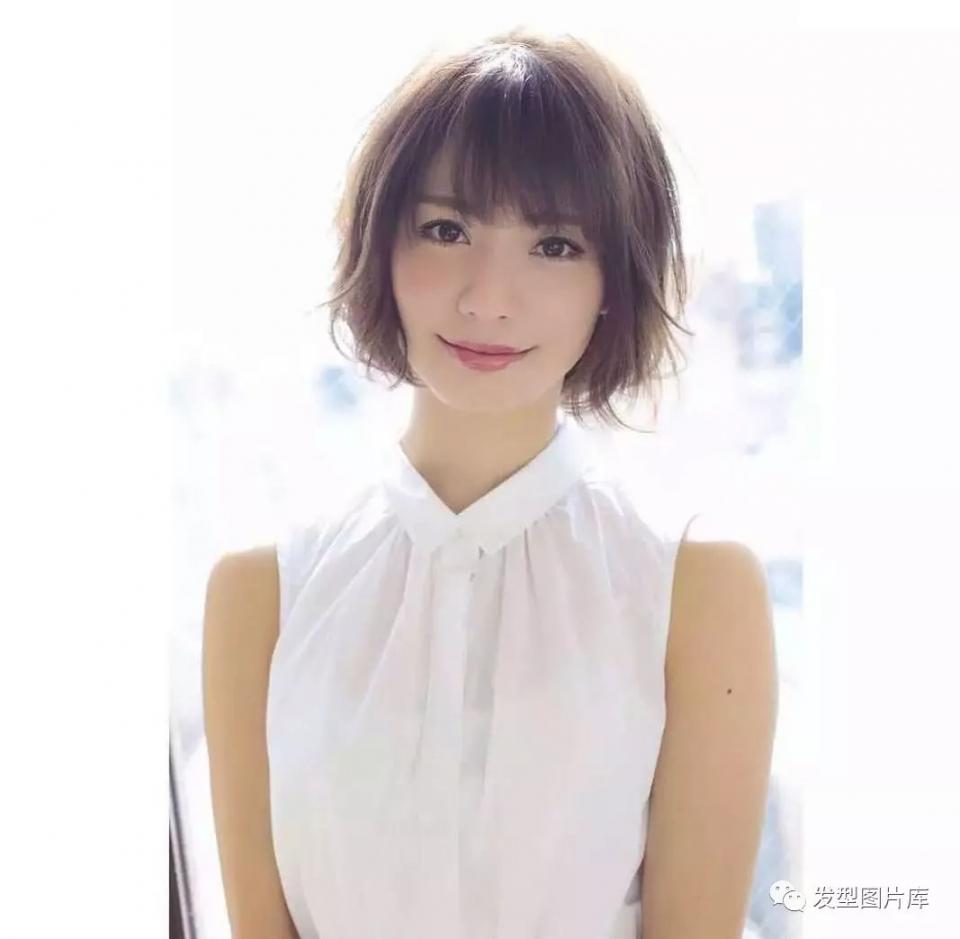 个女人可以拥有多少种发型?看了这一组图片你