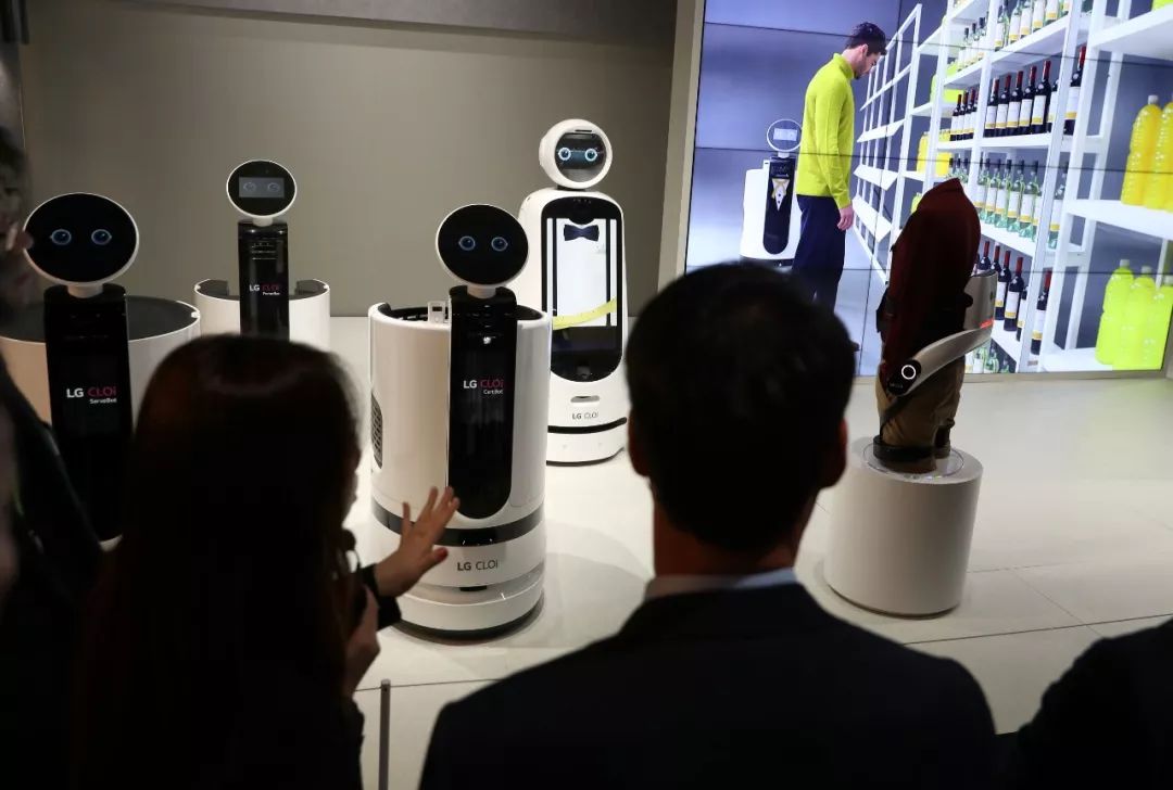 全球科技脱虚向实代表大会