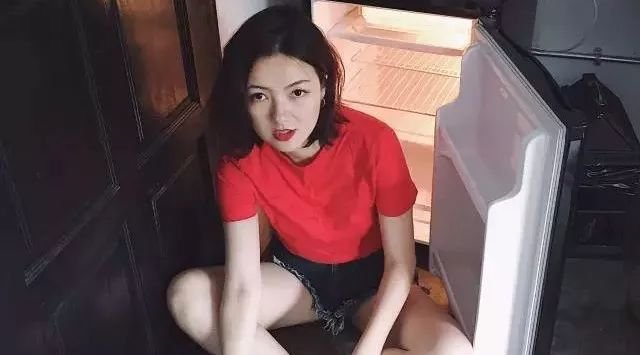 һӢ֪ǸŮ