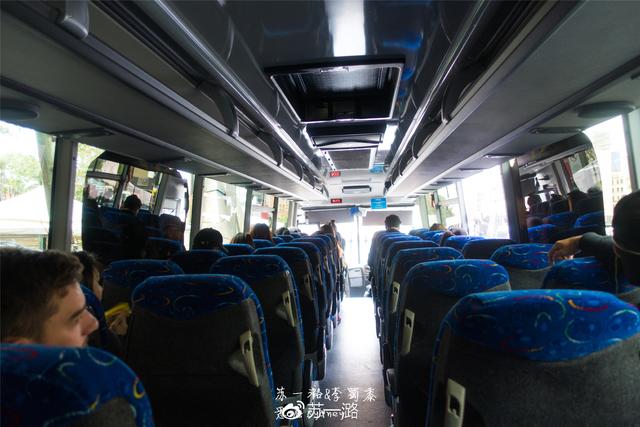 第一次高空跳伞是什么感受?